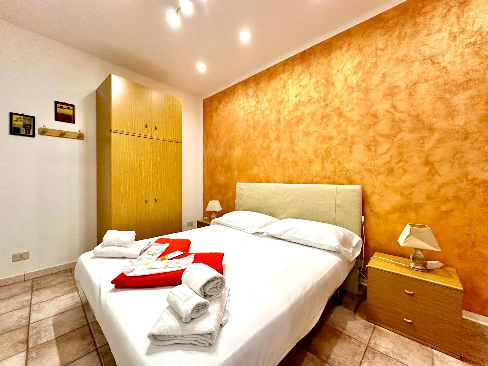 Apartamento Il Rifugio Del Marinaio By Housilia Cefalú Exterior foto